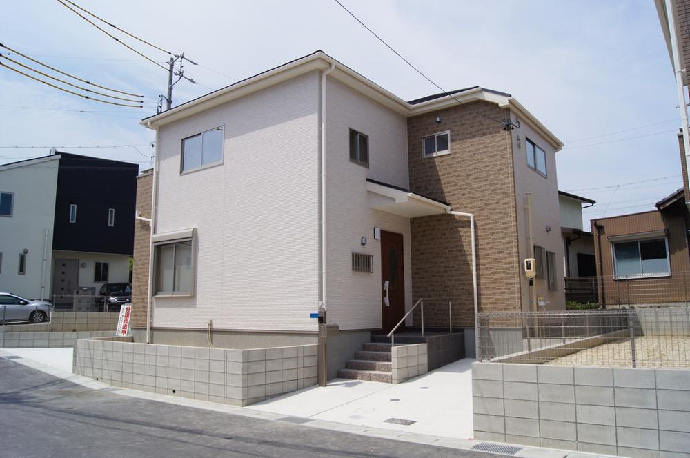 Local appearance photo. (8 Building) site (June 2013) Shooting