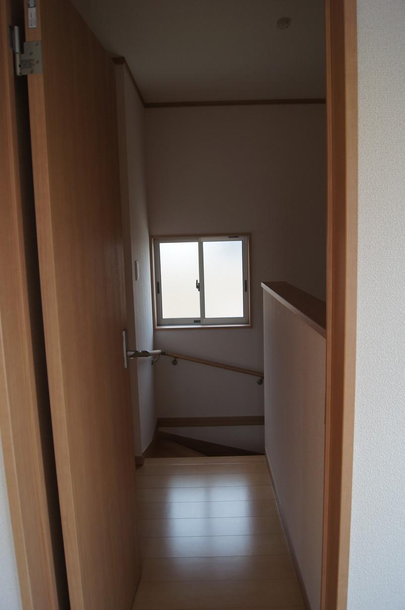 Non-living room. 8 Building Indoor (June 2013) Shooting