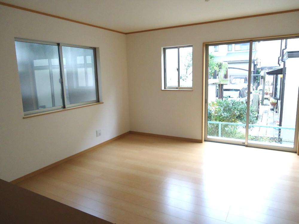 Living. Indoor (11 May 2013) Shooting