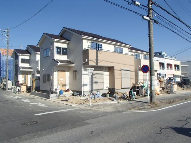 Local photos, including front road