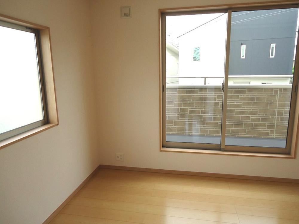 Non-living room. Indoor (June 2013) Shooting