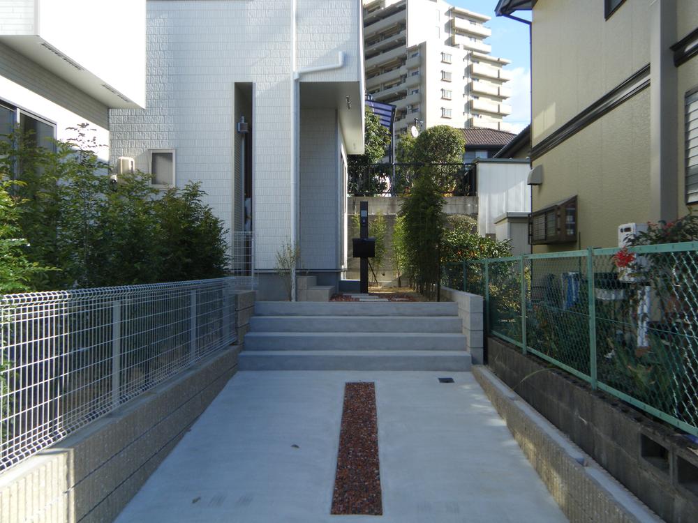 Parking lot. Building 2