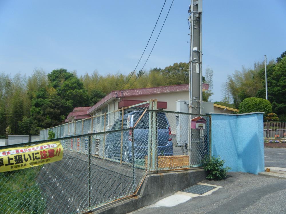 kindergarten ・ Nursery. Mauroy 1135m to nursery school