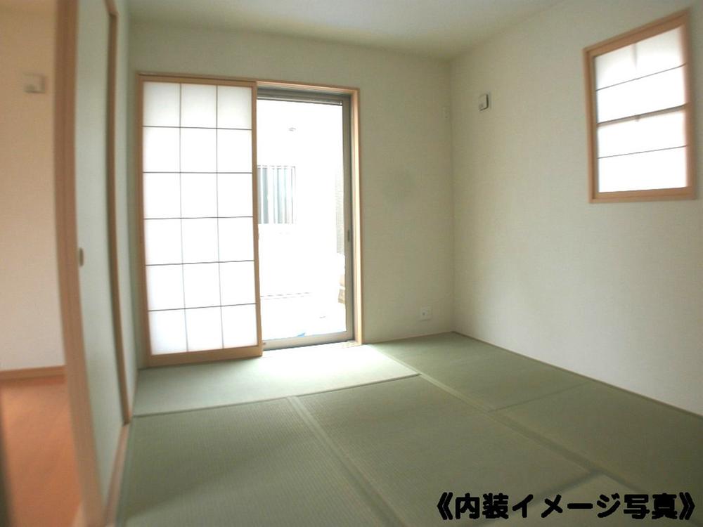 Same specifications photos (Other introspection)