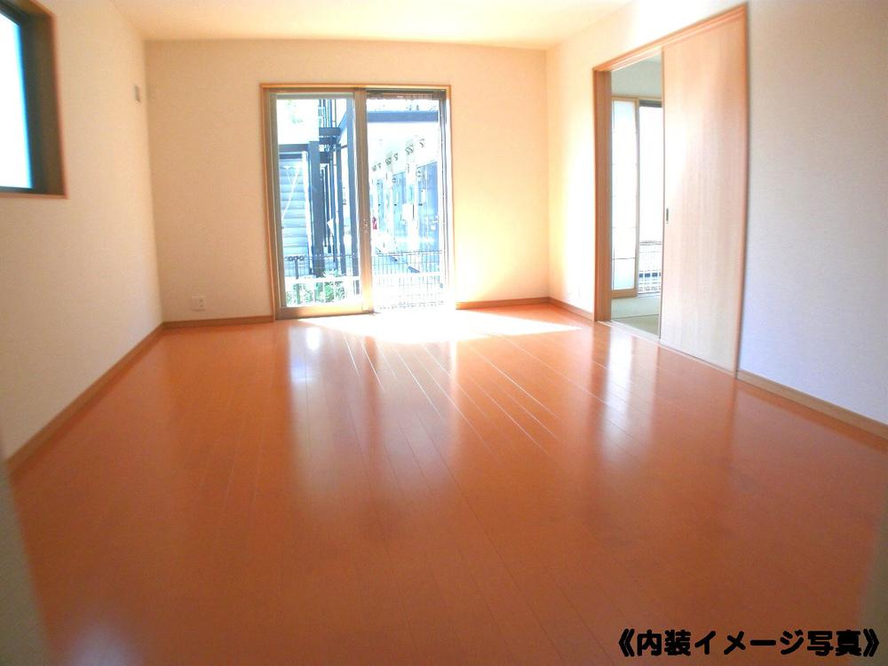 Other. Living image photo. It is different from the actual building. 