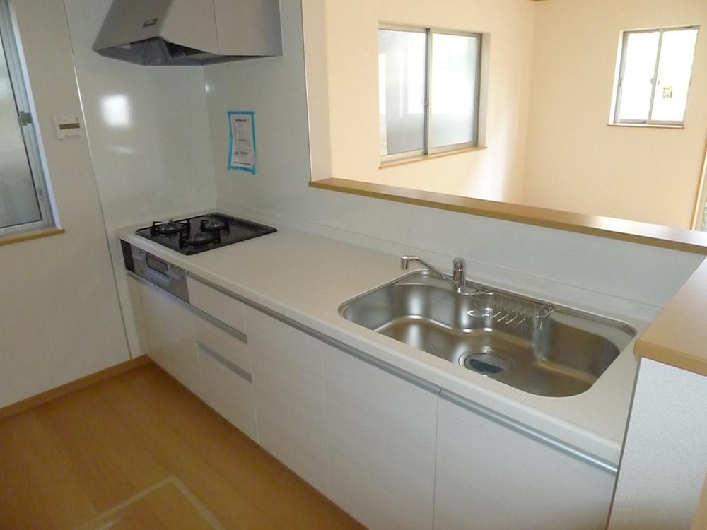 Kitchen. 3-neck system Kitchen!