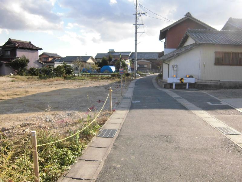 Local photos, including front road