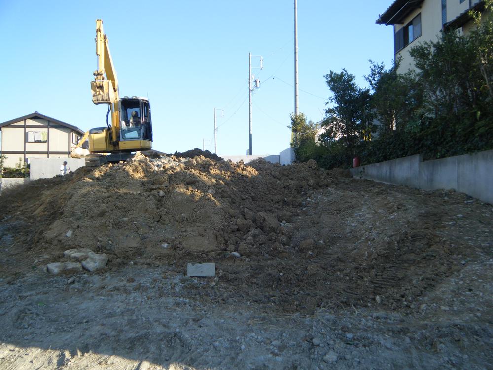 Local appearance photo. Local (11 May 2013) Shooting