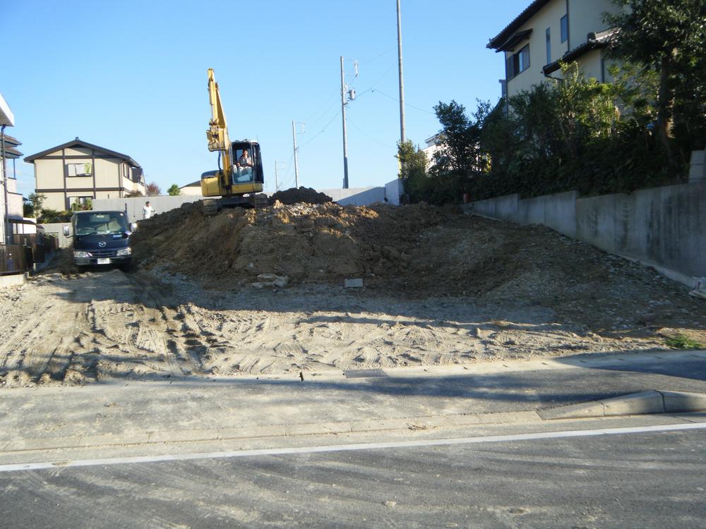 Local appearance photo. Local (11 May 2013) Shooting