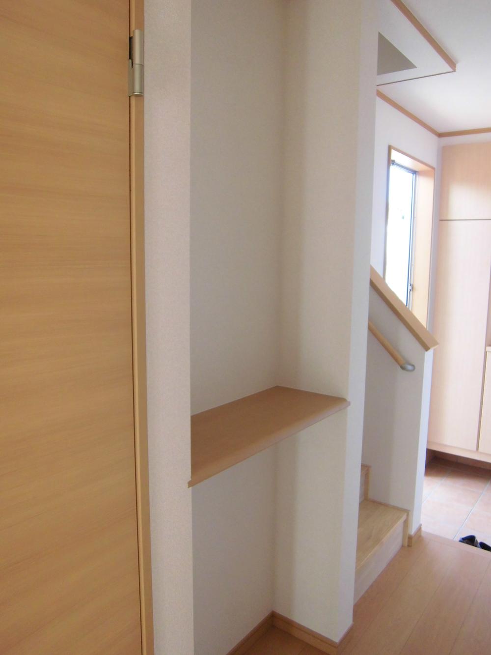 Other introspection. First floor Niche