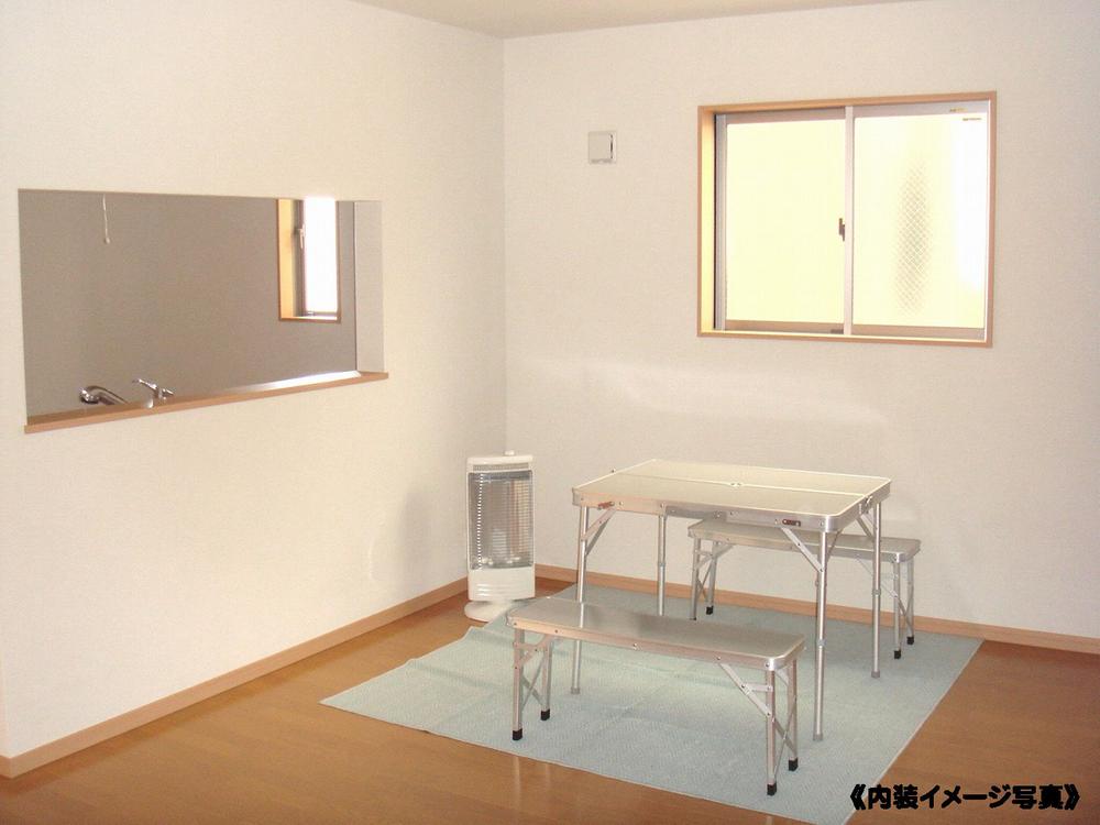 Other. Living image photo. It is different from the actual building. 