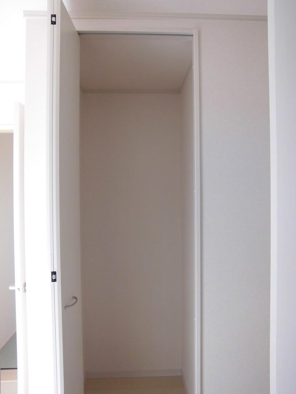 Receipt. First floor storage