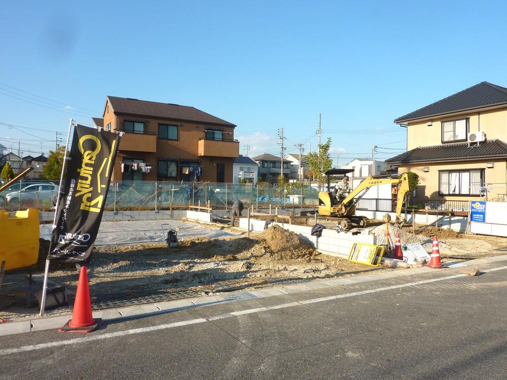 Local photos, including front road. South-facing corner lot! ! Shaping land! 