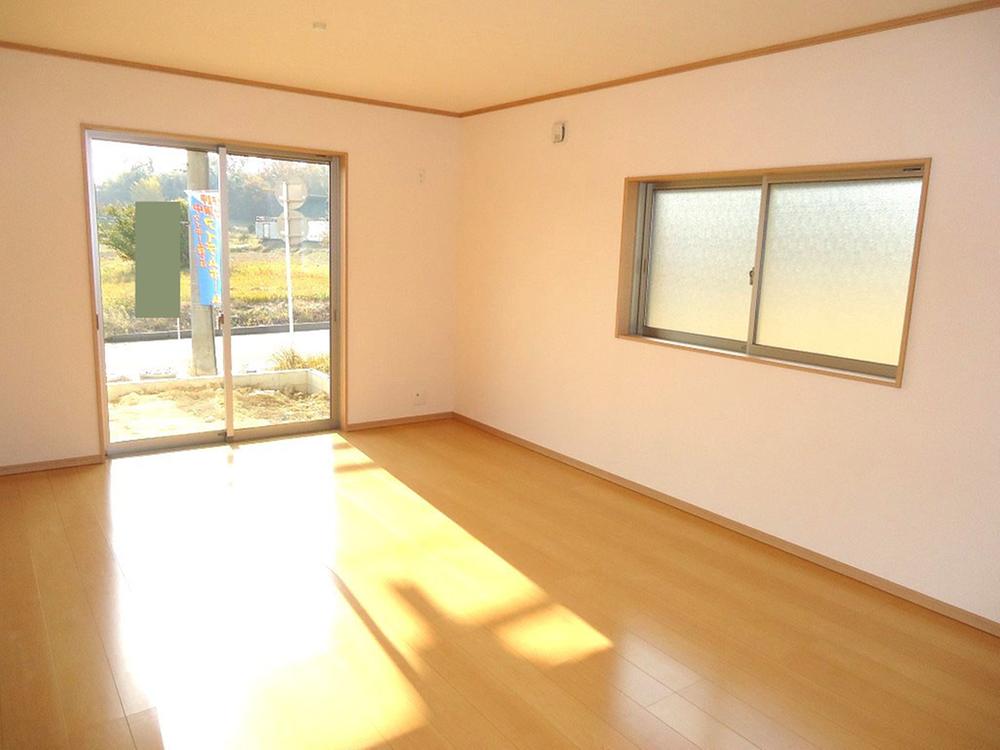 Living. Indoor (12 May 2013) Shooting