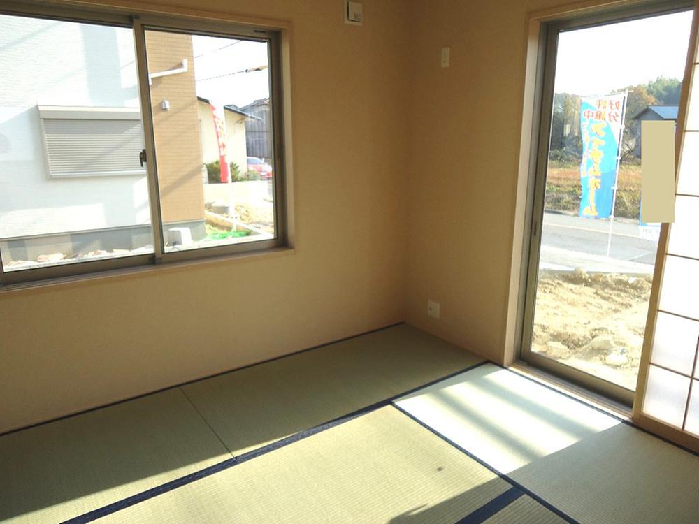 Non-living room. Indoor (12 May 2013) Shooting