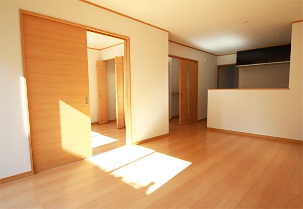 Living. Local 1 Building 2013 late November shooting