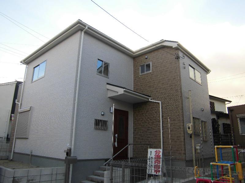 Local appearance photo. December shooting