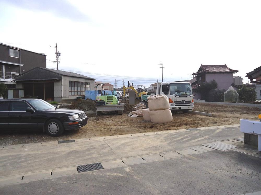 Local appearance photo. 1 ・ 2 Building site (December 2013) Shooting