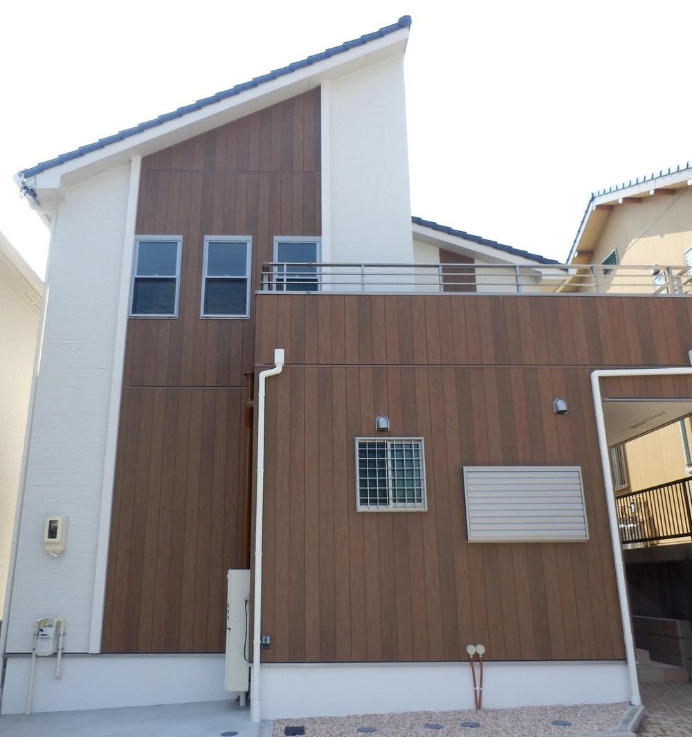 Local appearance photo