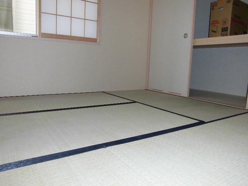 Non-living room. Japanese style room