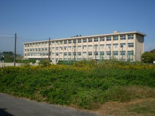 Junior high school. Togo Municipal Haruki until junior high school 1440m