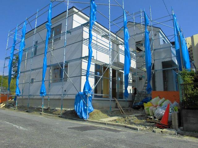 Local photos, including front road. Local (October 31, 2013) Shooting