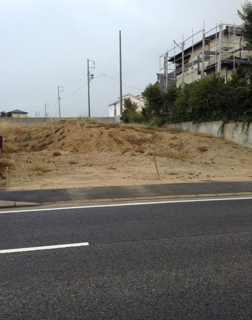 Local photos, including front road. Local 2013 in early November shooting