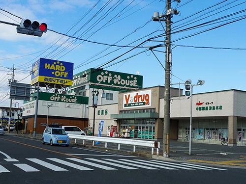 Drug store. V ・ 1103m Date distribution to drug Tsushima Kitamise, sake, Cigarette, Yes cosmetics. 10:00 ~ Until 22:00
