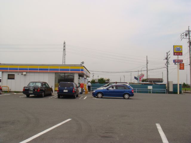 Convenience store. MINISTOP until (Oi) (convenience store) 1400m