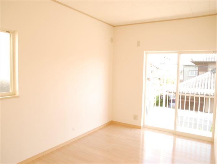 Non-living room. Of the second floor veranda side Western-style is day is also often very beautiful