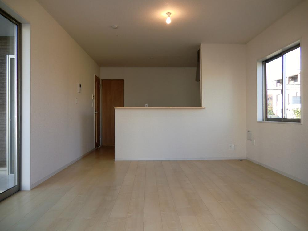 Living. ◇ living ◇ 15 Pledge 