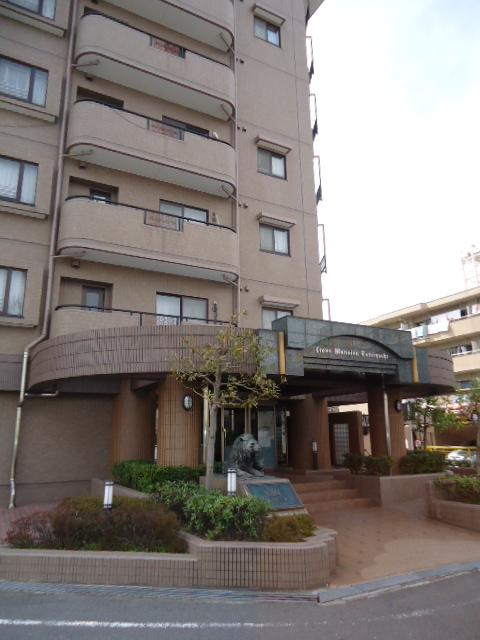 Local appearance photo. We photographed the entrance.