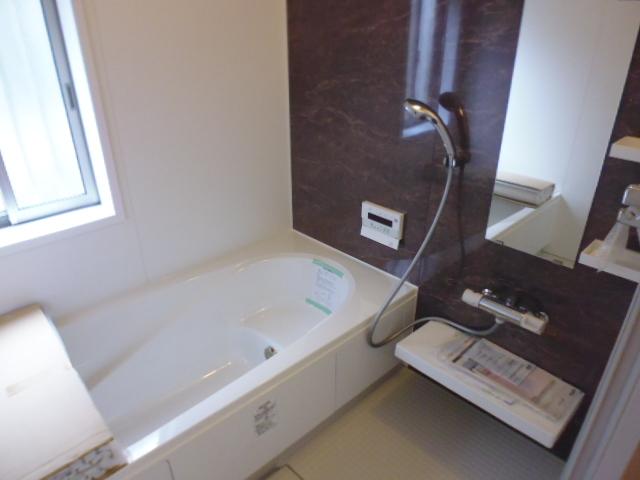 Bathroom. 2013.11.21 Shooting