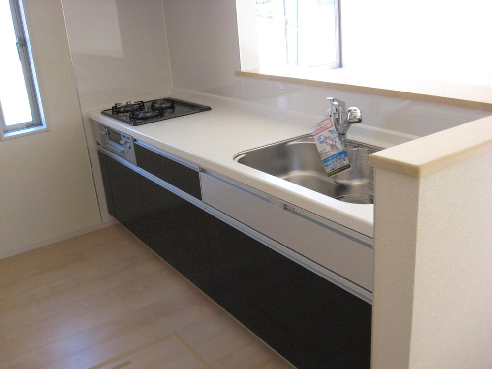 Kitchen.  ◆ 1 Building System kitchen