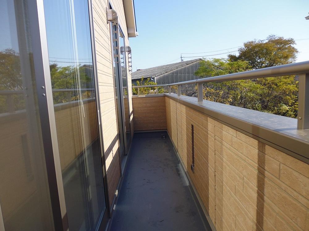 Balcony. 2013.12.3 shooting 1 Building