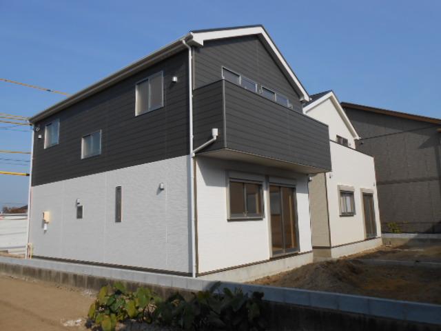 Local appearance photo. Local (11 May 2013) Shooting