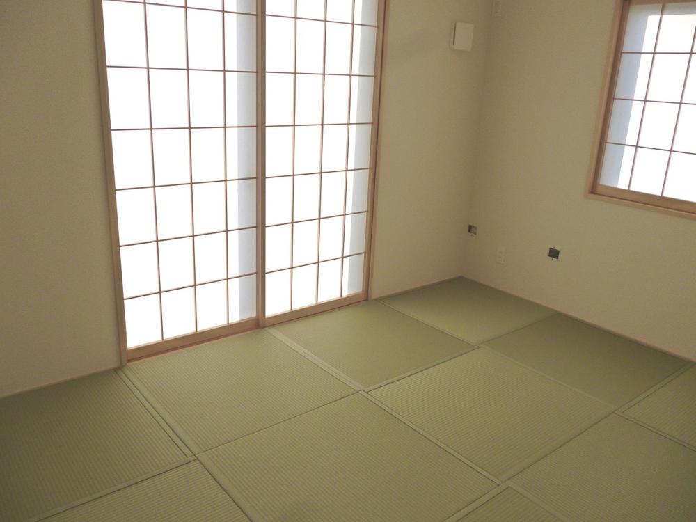 Non-living room. Building 2 6 Pledge Japanese-style room of optimal LDK stand-alone in the drawing-room