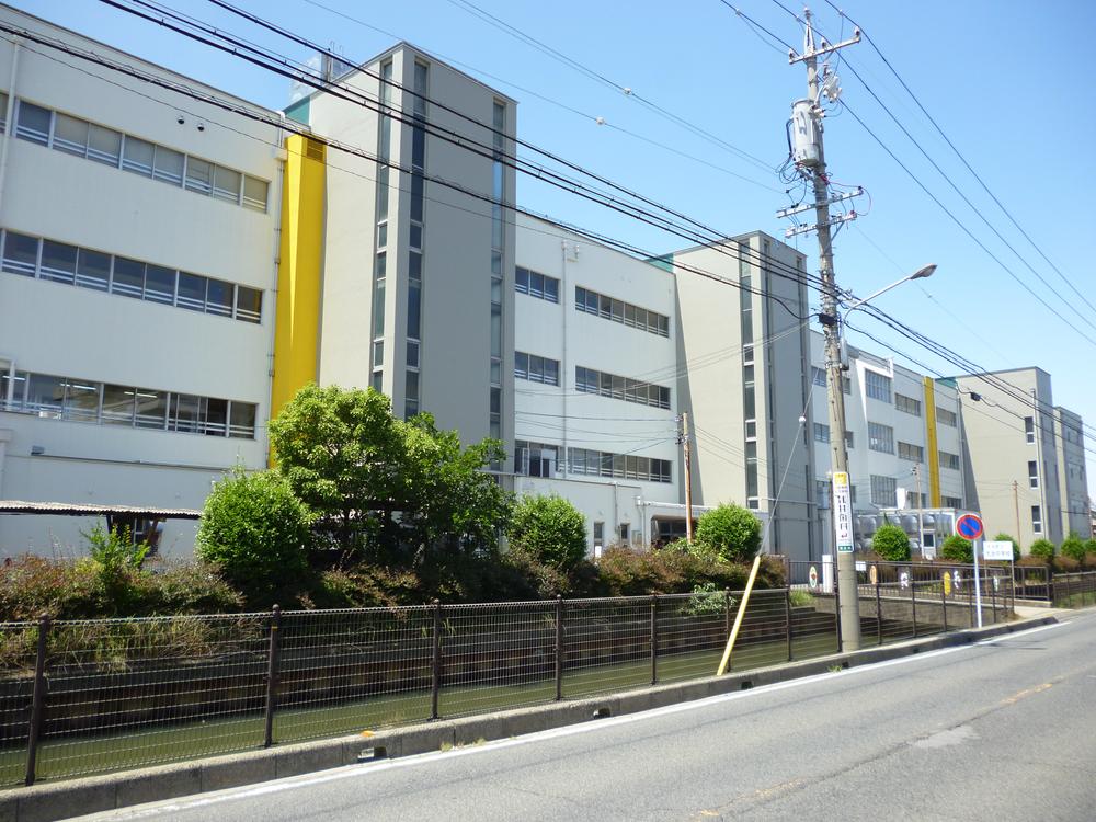 Junior high school. Daiji Municipal Daiji until junior high school 1402m