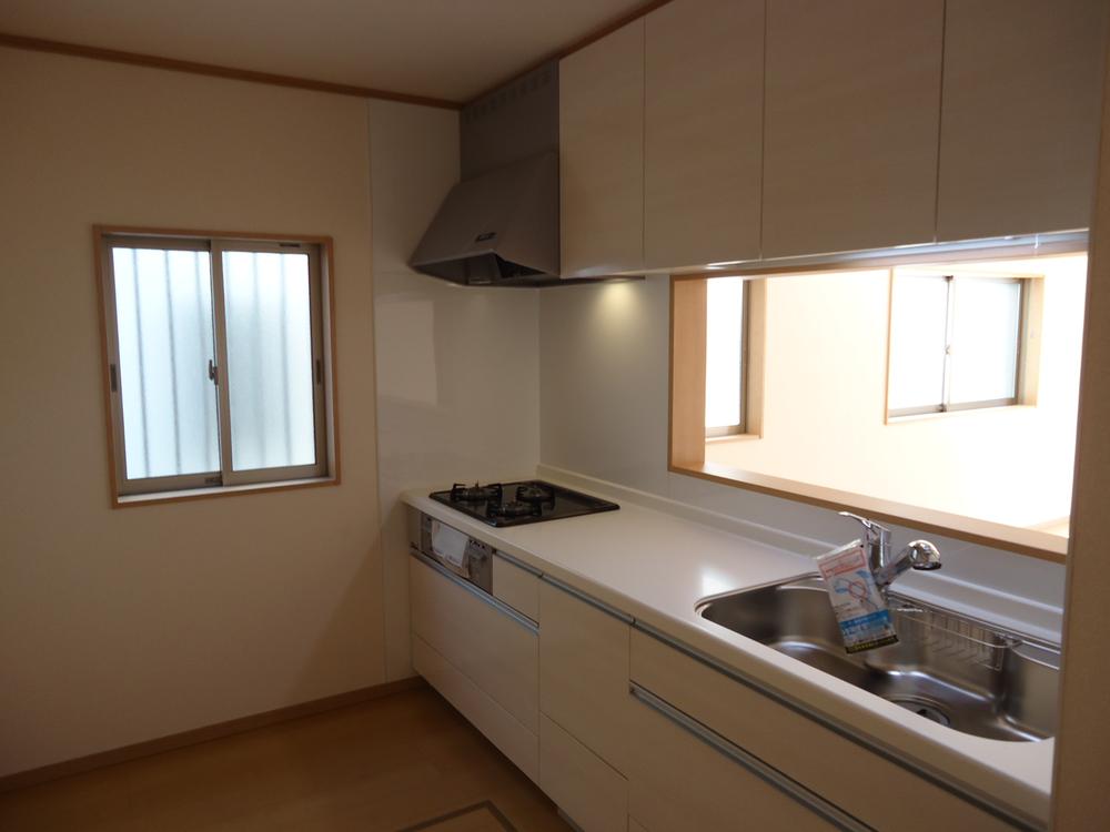 Kitchen.  ◆ 1 Building System kitchen