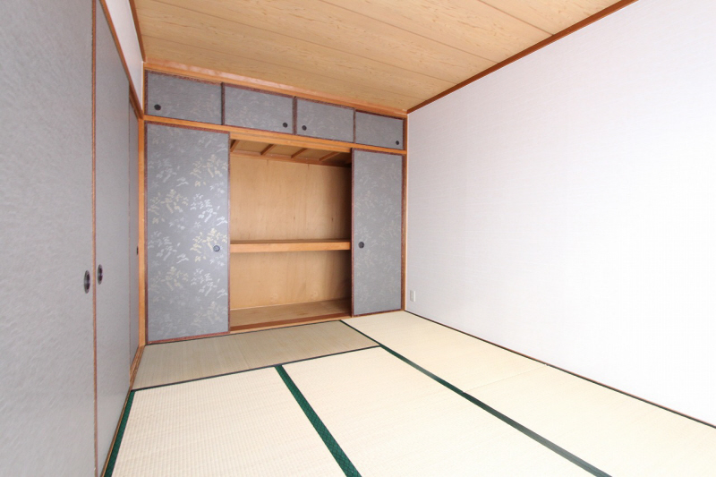 Living and room.  ※ 303, Room interior photograph reference