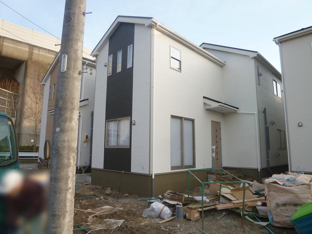 Local appearance photo. Current Status Photo: Building 2