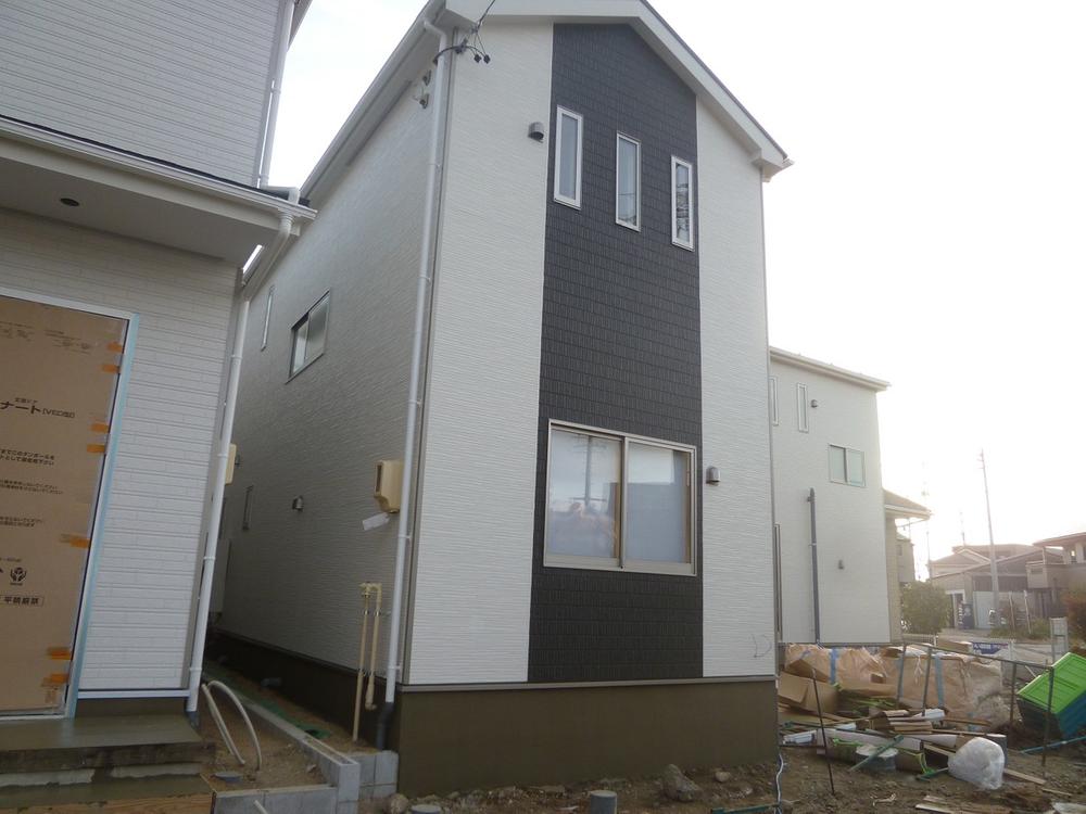 Local appearance photo. Current Status Photo: Building 2