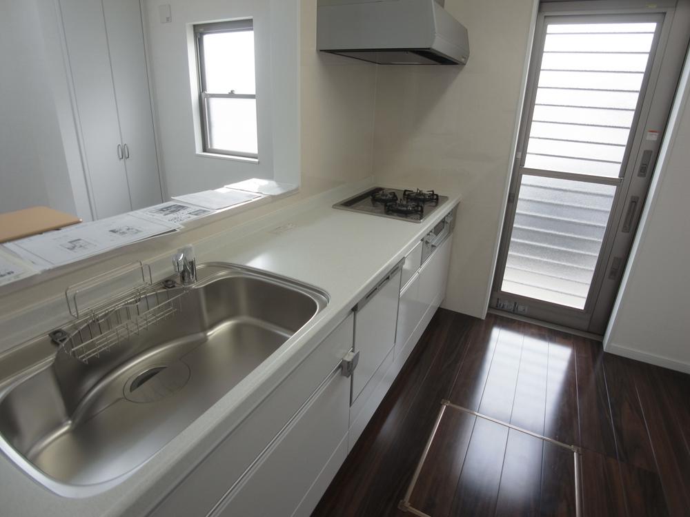 Kitchen. Indoor (September 2013) Shooting