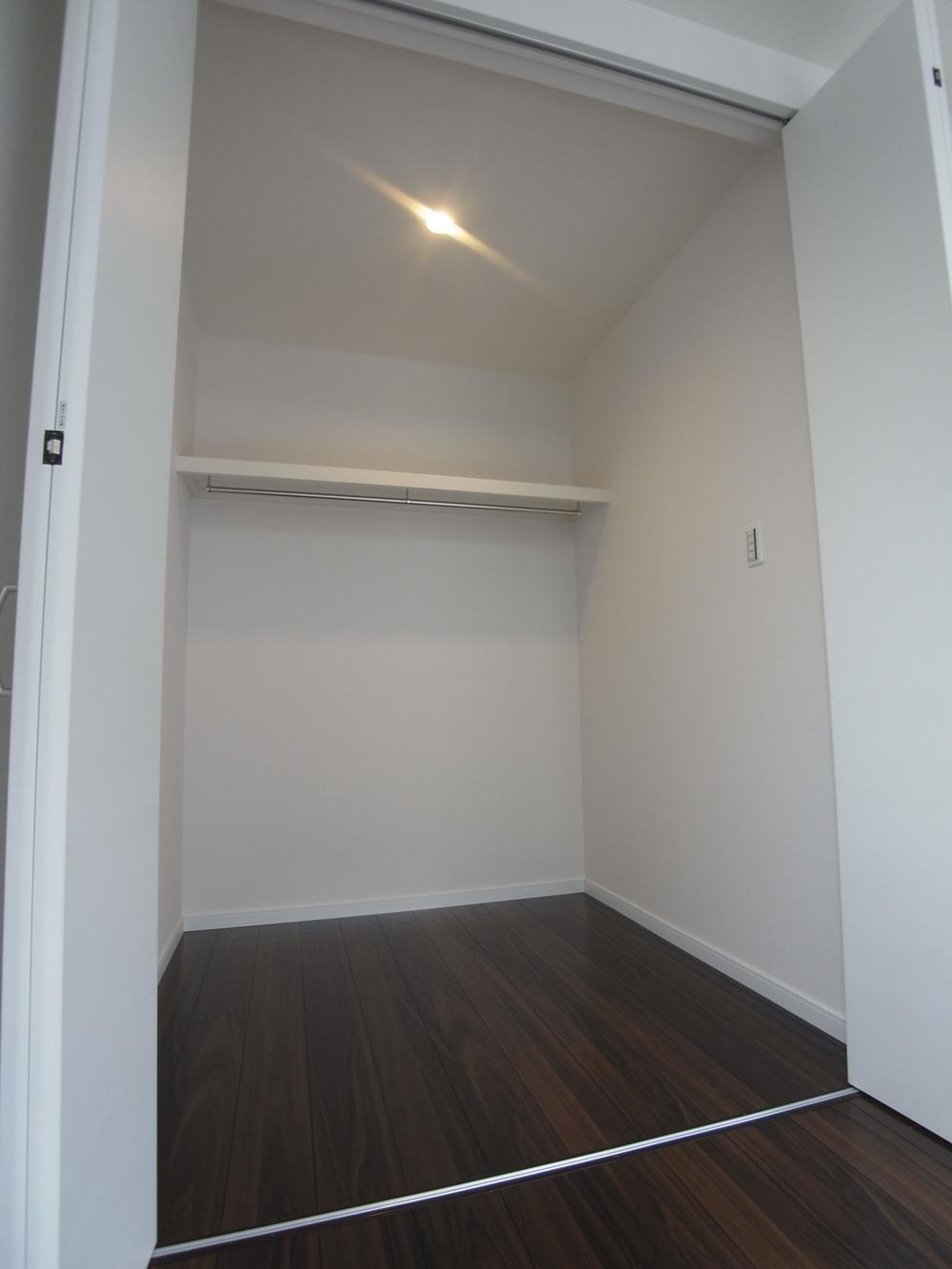 Receipt. Indoor (September 2013) Shooting