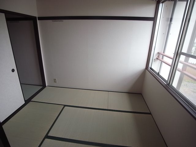 Living and room. Is a Japanese-style room