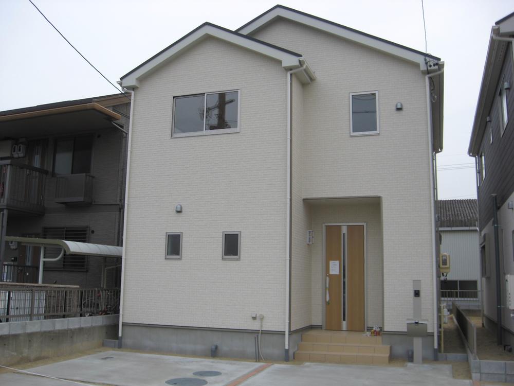 Local appearance photo. Finished already! Turnkey