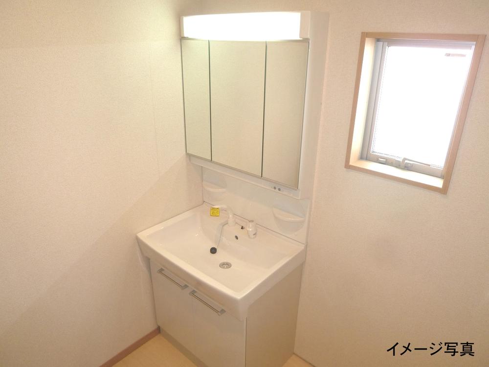 Same specifications photos (Other introspection). Building 2 ◆ Shampoo dresser ◆ 