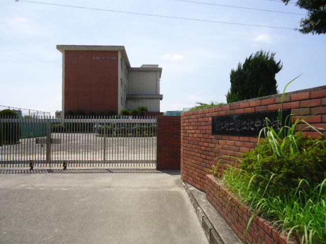 Other. Kanie to North Junior High School 11 minutes' walk (880m)