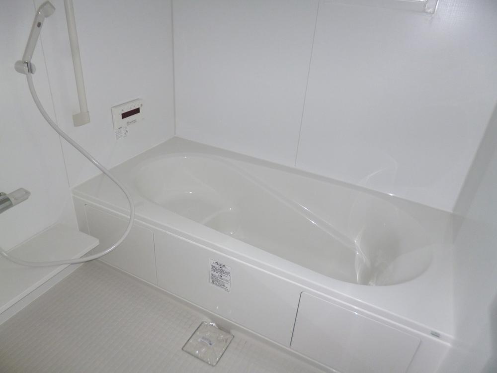 Bathroom.  ◆ Bathroom ventilation dryer with ◆ 