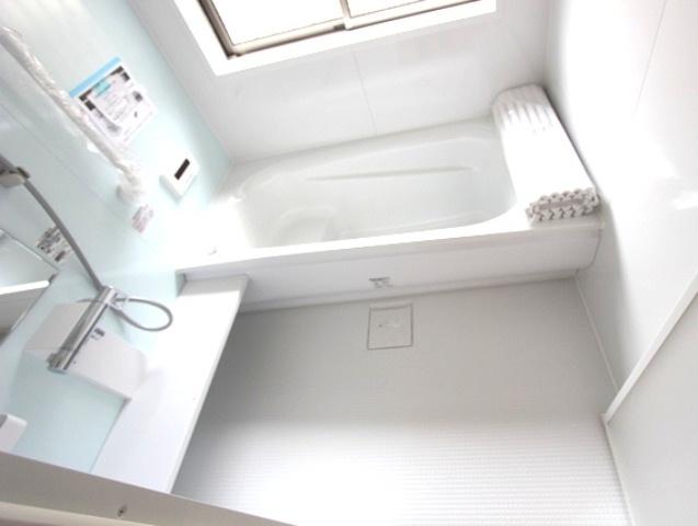 Bathroom. Similarity